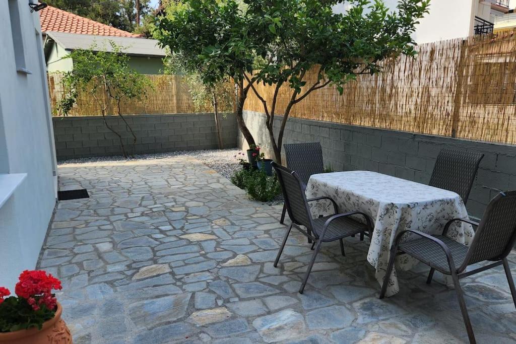 The Lemon Tree Villa Potos Buitenkant foto